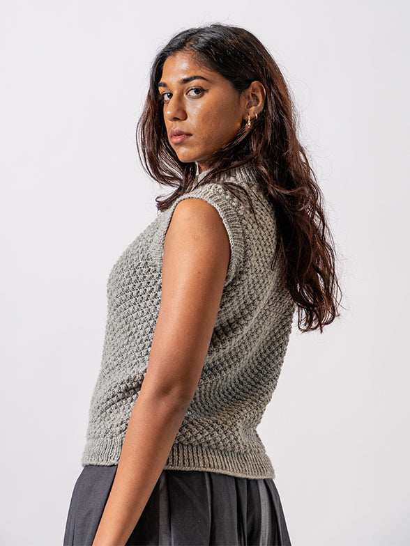 Sleeveless Knitted Vest
